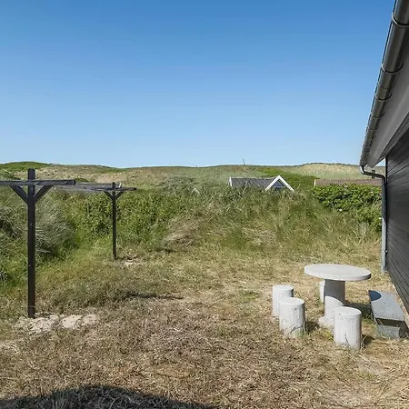 Gorgeous Home In Hvide Sande With Sauna Prázdninový dům